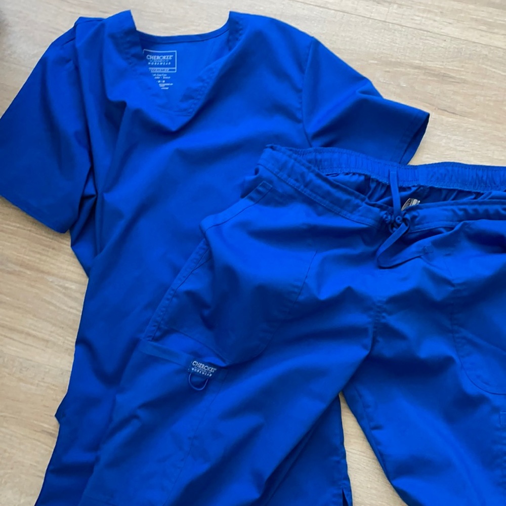Cherokee scrubs